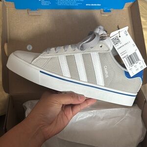 Adidas CAMPUS Gray and White Sneakers with Classic Stripes - 7 Y